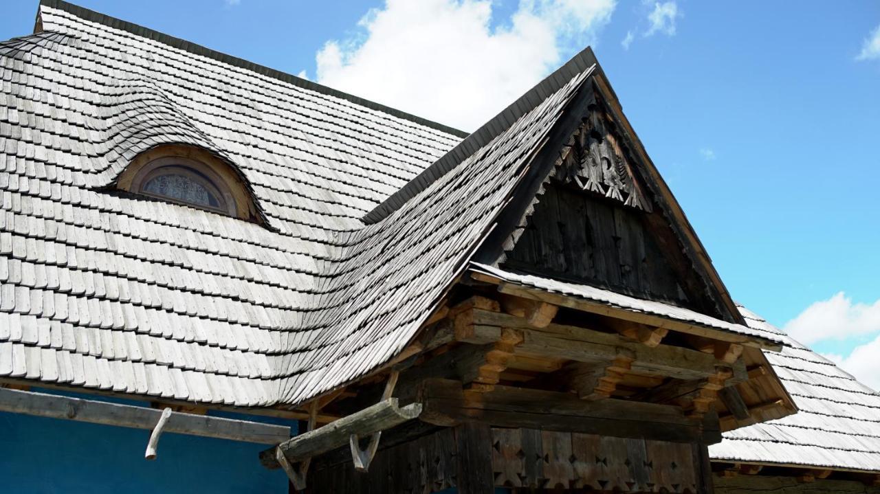 Iz De Maramures Rural Hotel (Adults Only) Surdesti  Extérieur photo