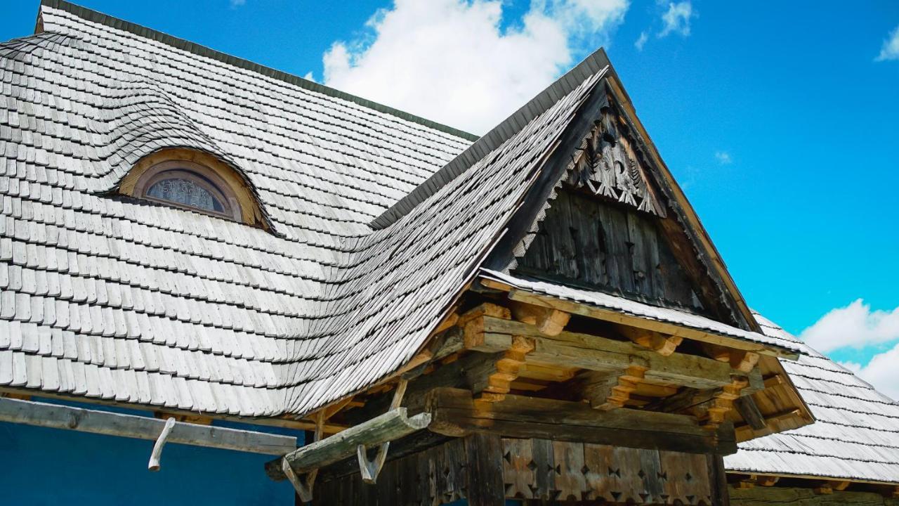 Iz De Maramures Rural Hotel (Adults Only) Surdesti  Extérieur photo